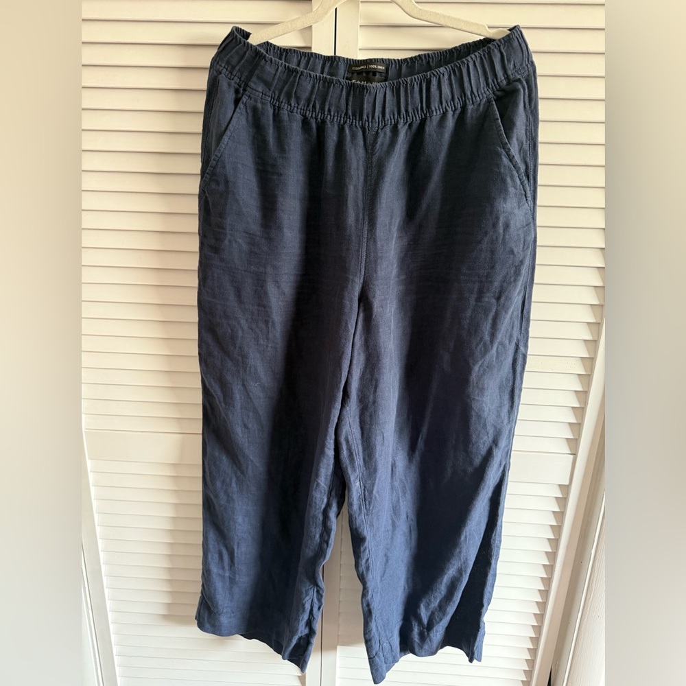 Tahari Navy Cropped Linen Pants